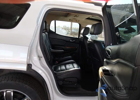 2017 GMC Acadia Denali z USA, uszkodzony, nr VIN 1GKKNPLS6HZ186610